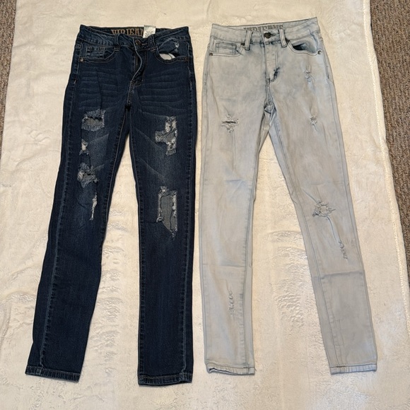 VIP Distressed Jeans Bundle - Picture 2 of 8